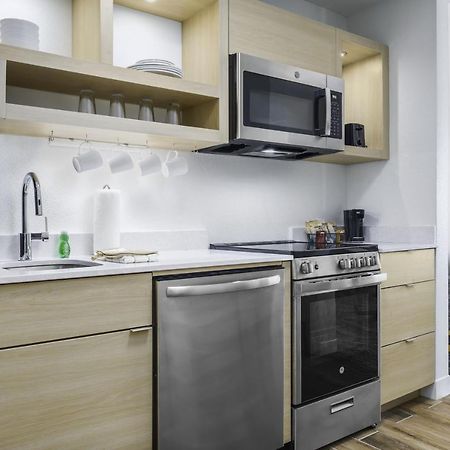 Towneplace Suites By Marriott San Antonio Universal City, Live Oak Selma Екстериор снимка