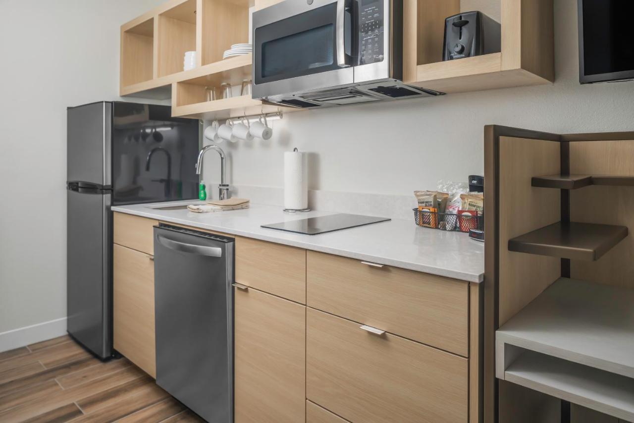 Towneplace Suites By Marriott San Antonio Universal City, Live Oak Selma Екстериор снимка