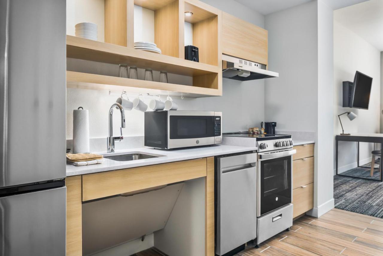 Towneplace Suites By Marriott San Antonio Universal City, Live Oak Selma Екстериор снимка