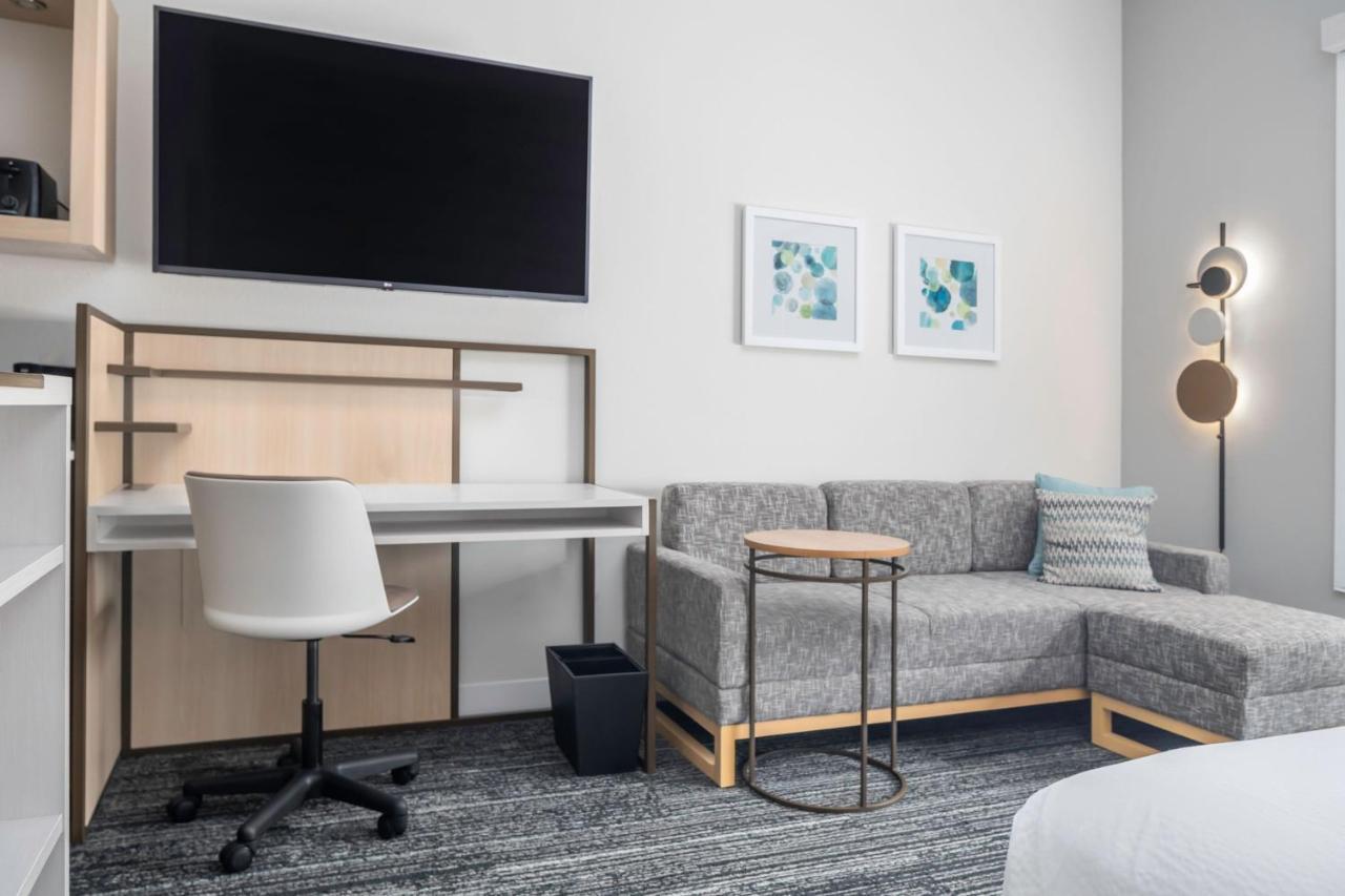 Towneplace Suites By Marriott San Antonio Universal City, Live Oak Selma Екстериор снимка